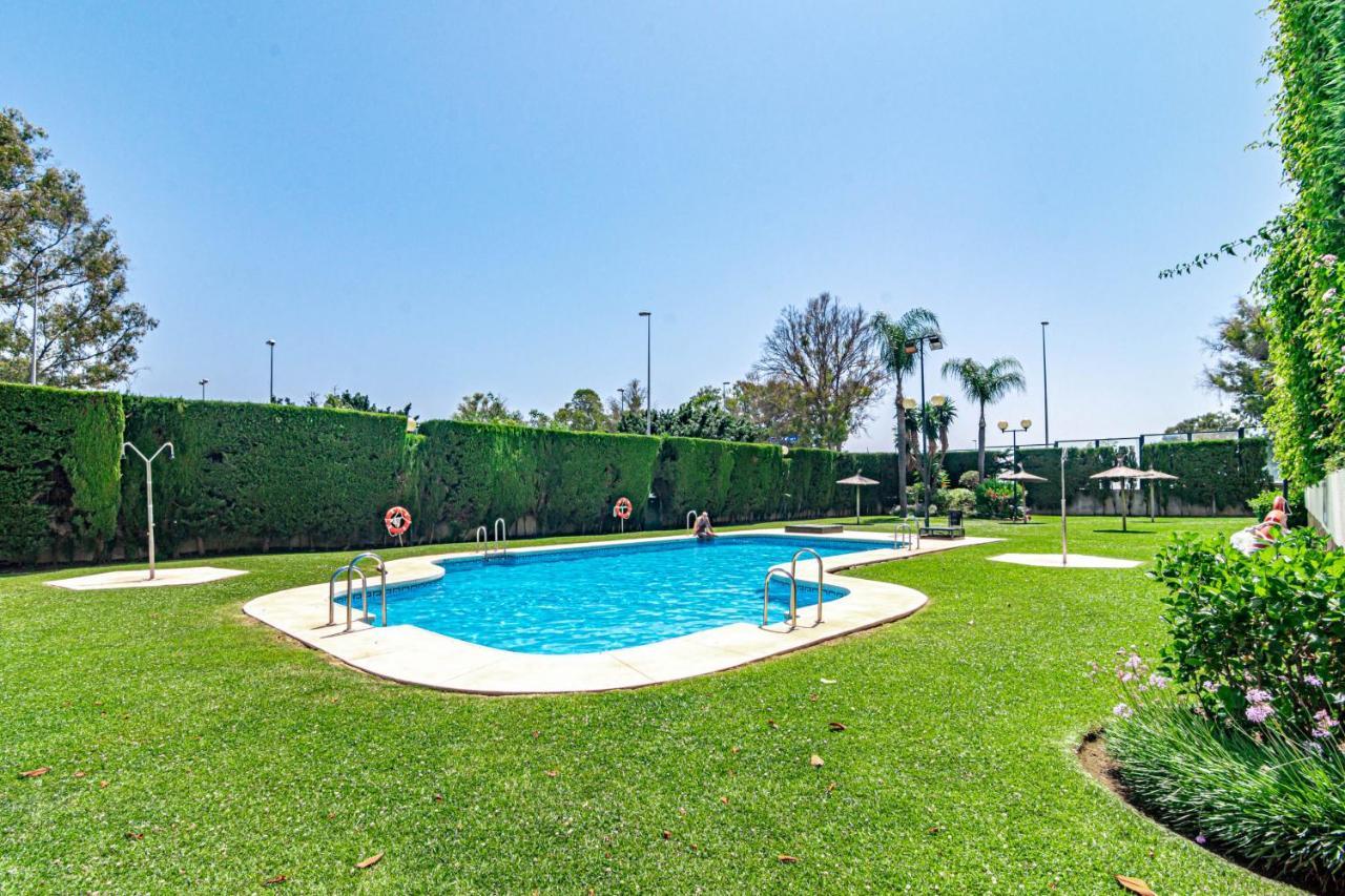 Apartament Lcr1- Lovely Ground Floor Apartment, Puerto Banus